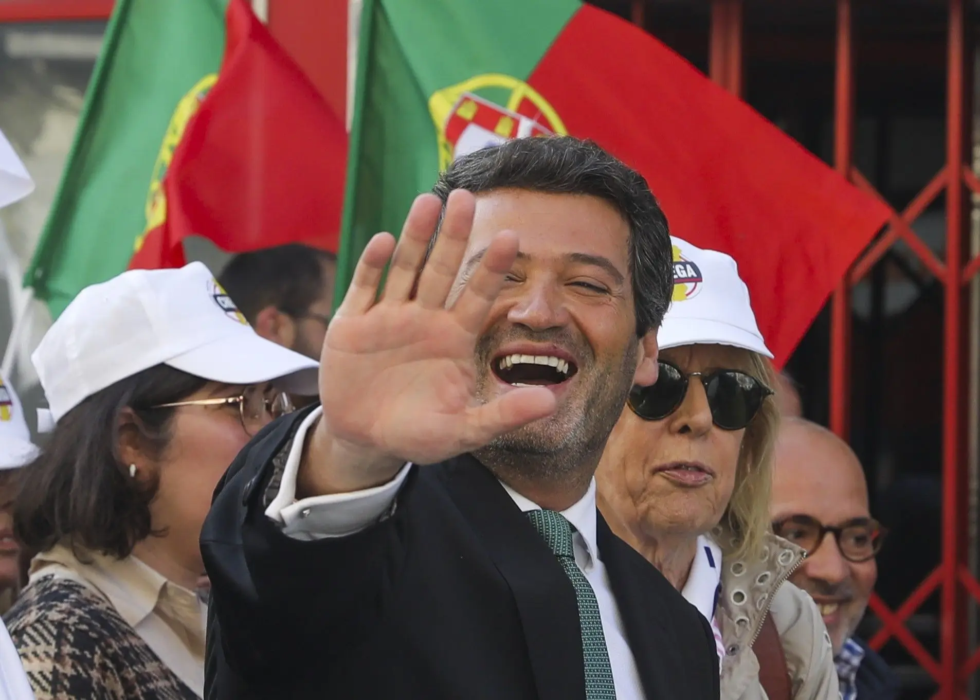 Chega foi o partido que mais divulgou desinformação nas legislativas, revela estudo