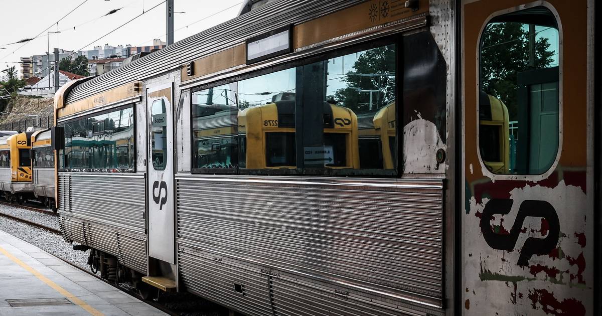 Paralisação na CP gera debate político sobre alterações à lei da greve
