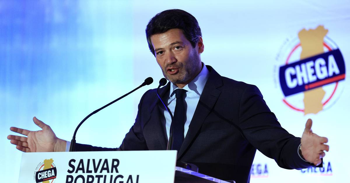 Chega envia propaganda a portugueses no estrangeiro a dizer que é "a voz do emigrante"