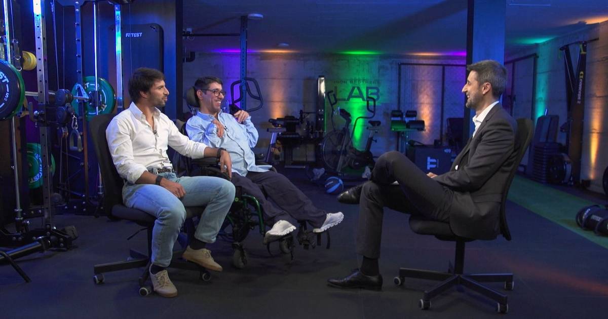 “O meu irmão estava a tremer, o staff médico chamou-nos, queria que ele desistisse. Ele só dizia ‘não’ e eu queria que dissesse ‘sim’”
