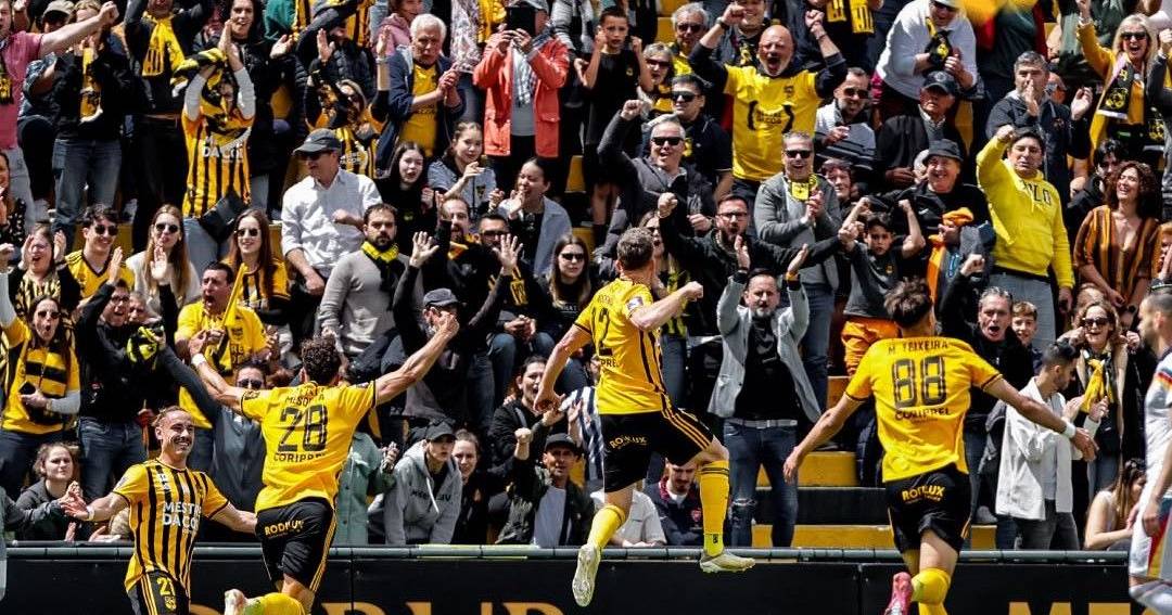 Lusitânia de Lourosa sagra-se campeão da Liga 3