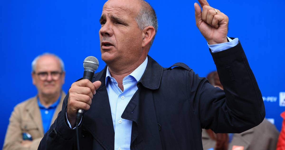 CDU diz que não viabiliza orçamentos de direita