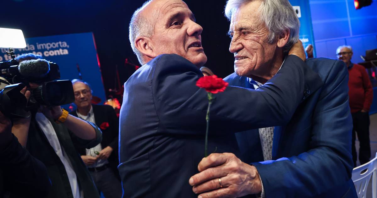 "Esta CDU faz falta a Portugal": Jerónimo de Sousa aparece na campanha