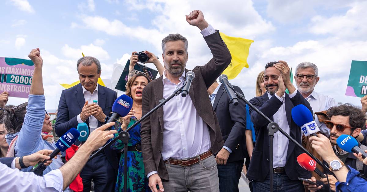 Pedro Nuno Santos diz que PS "nunca falhou" nos momentos de crise
