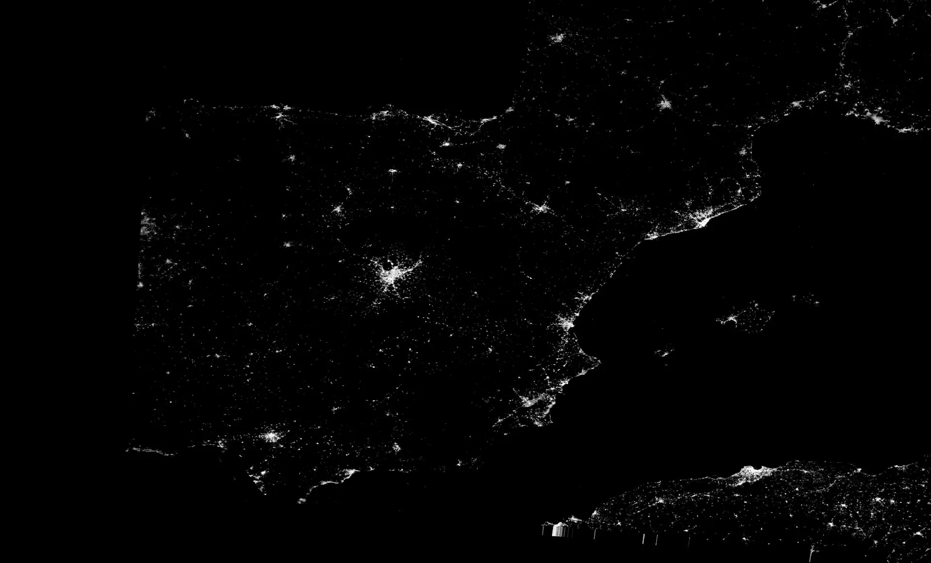 Look at the pictures: appear from the blackout space in Portugal and Spain