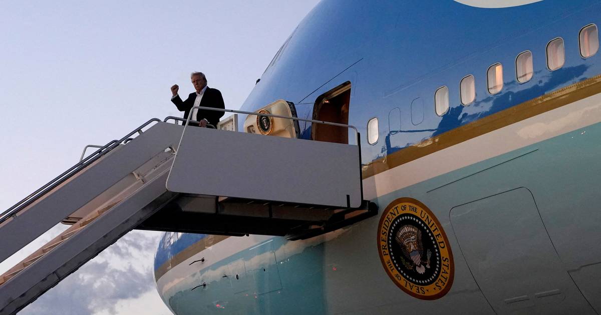 Trump seria "estúpido" se recusasse avião oferecido pelo Qatar