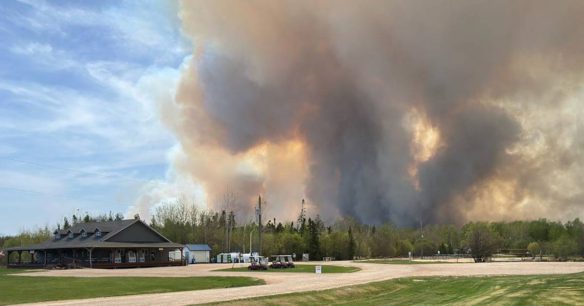 Incêndios florestais no Canadá fazem 2 mortos e obrigam a retirar 1.000 pessoas