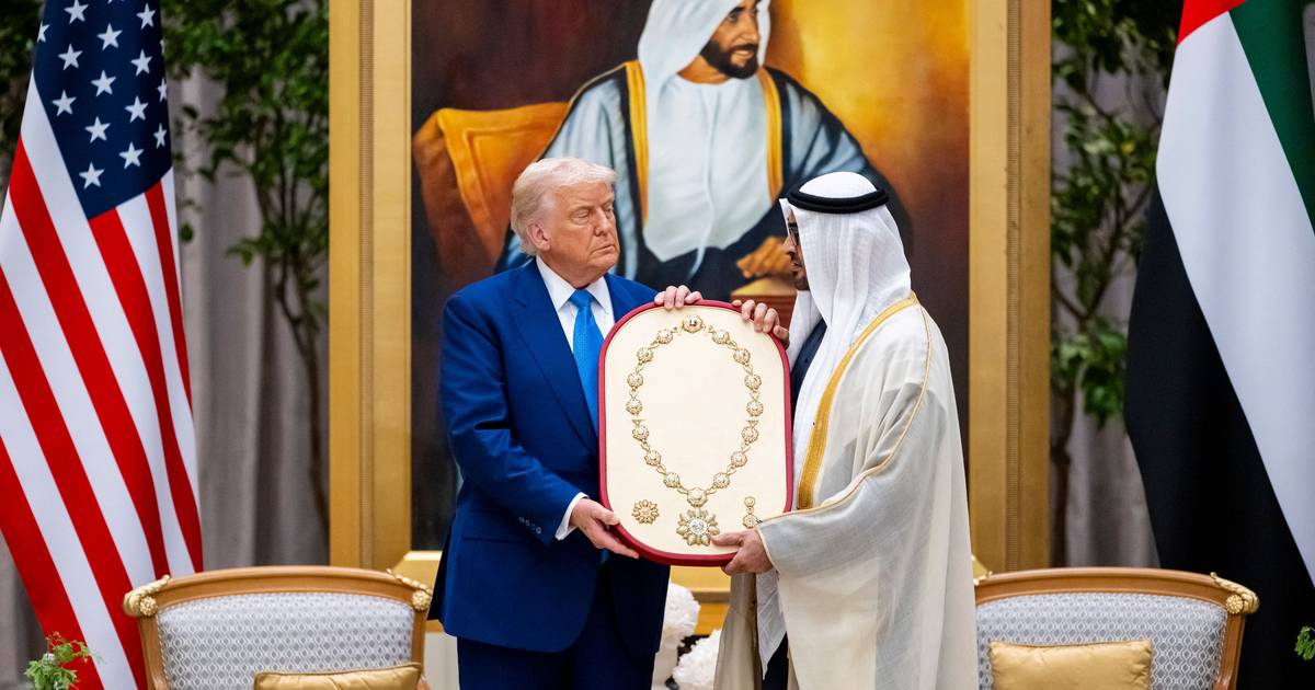 Donald Trump sai do Médio Oriente com a promessa de negócios multimilionários na bagagem