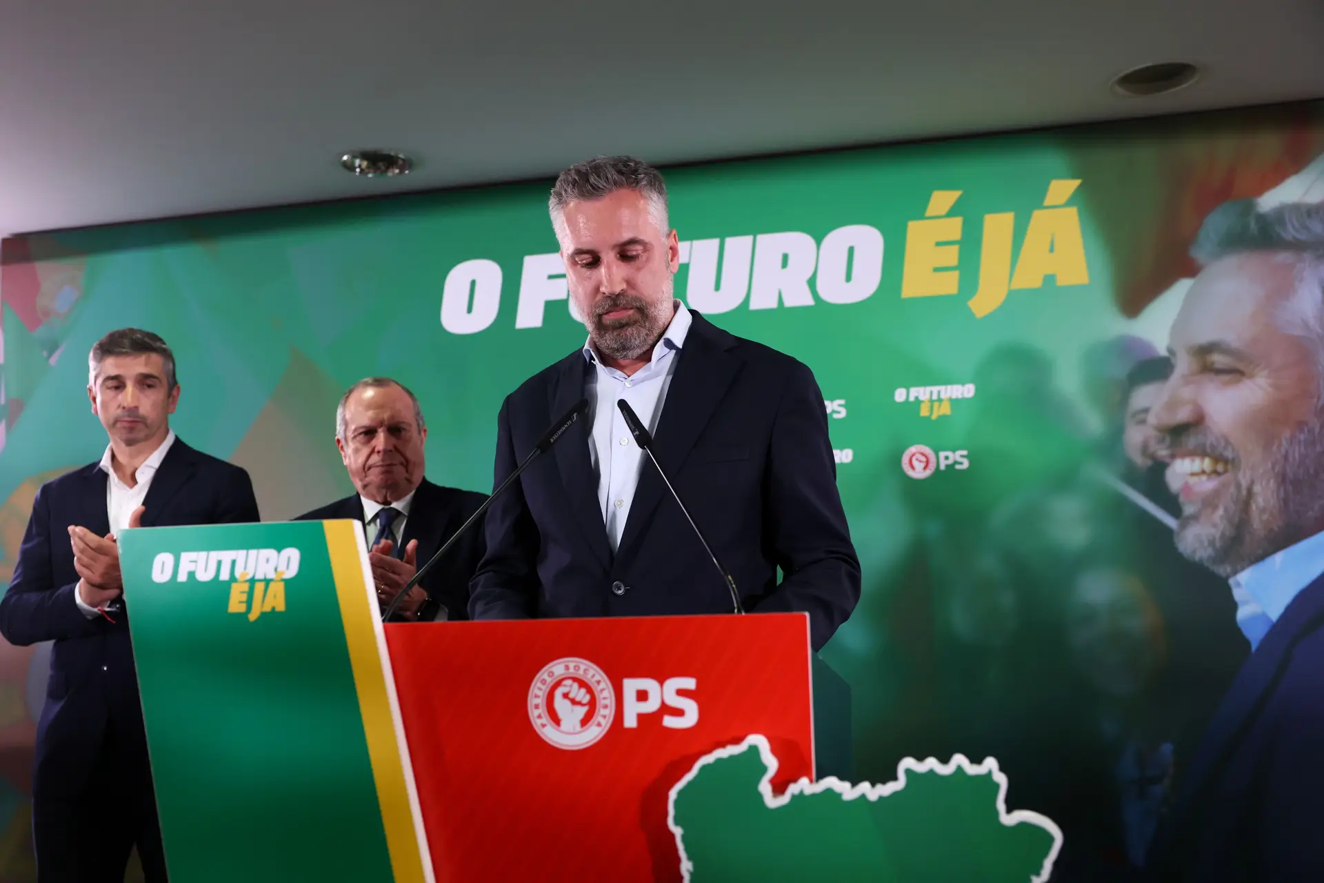 Última hora: Líder do PS demite-se