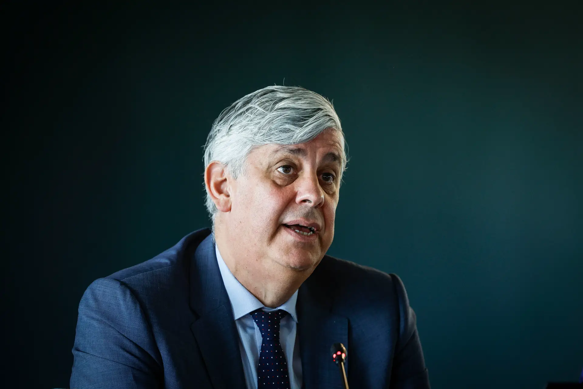 Centeno sai do Banco de Portugal sem "desilusões" e garante que sempre foi independente