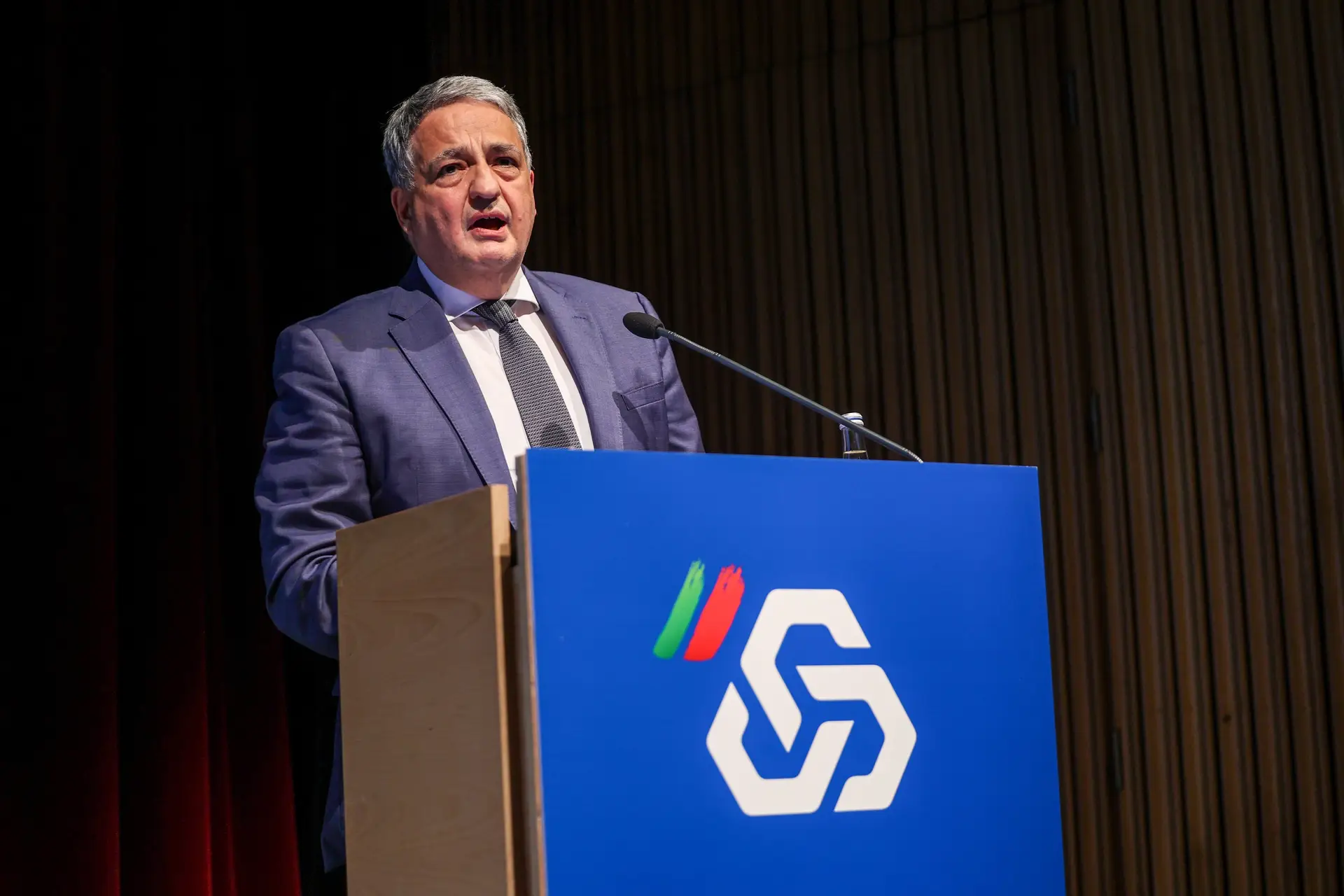 Lucros da Caixa Geral de Depósitos aumentam 1% para 397 milhões de euros até março