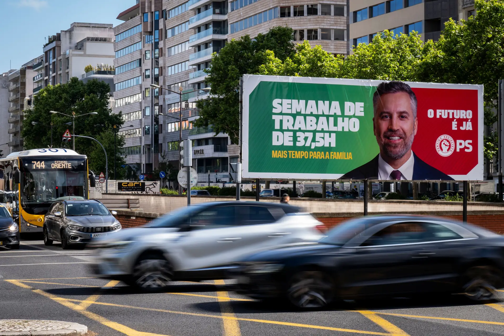 PS councilors accused the coins of lisbon "Ads to Carlos coins"