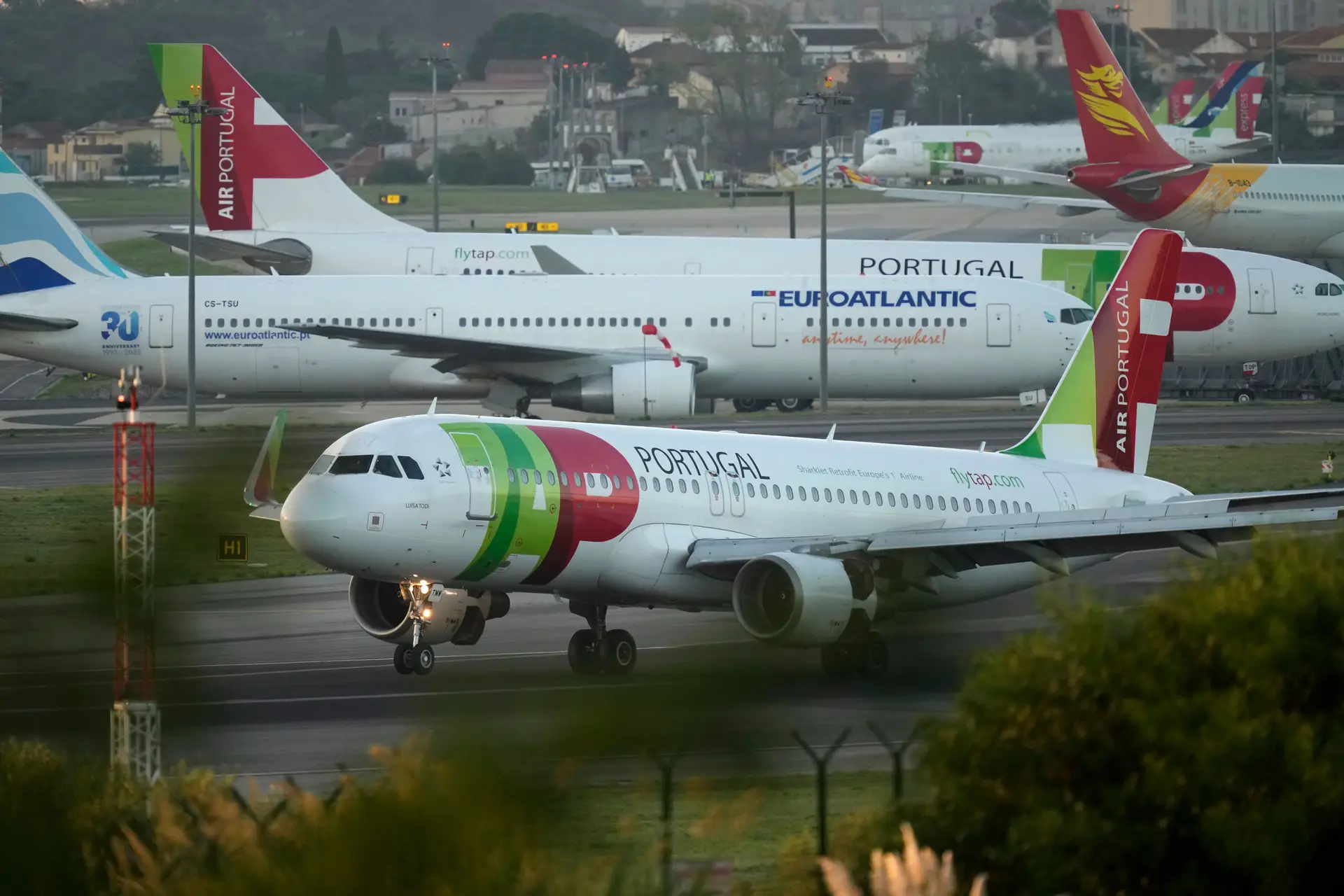 TAP permite remarcação de voos sem custos extra para bilhetes comprados até 15 de junho