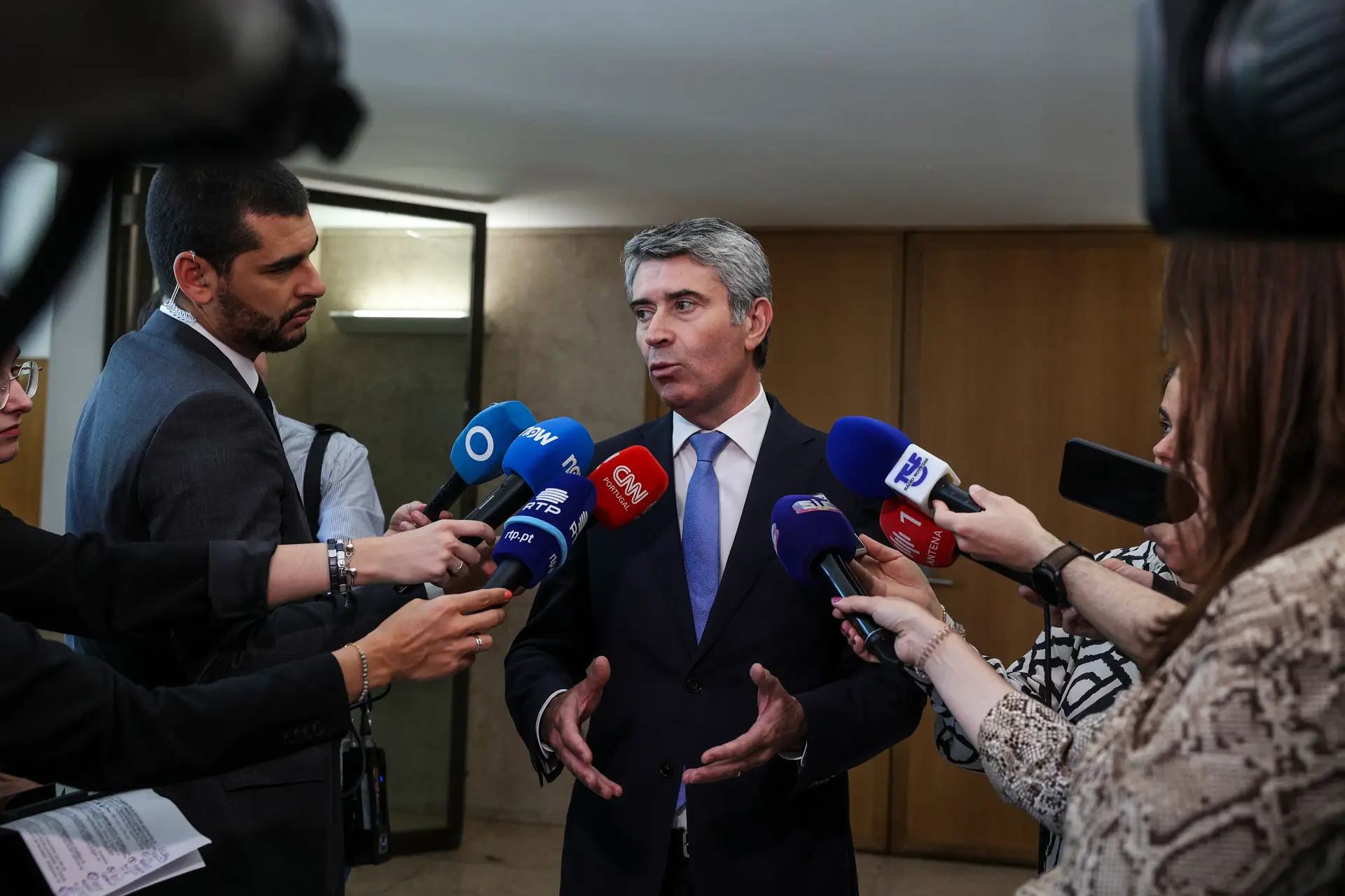 José Luís Carneiro disponível para viabilizar Orçamento do Estado