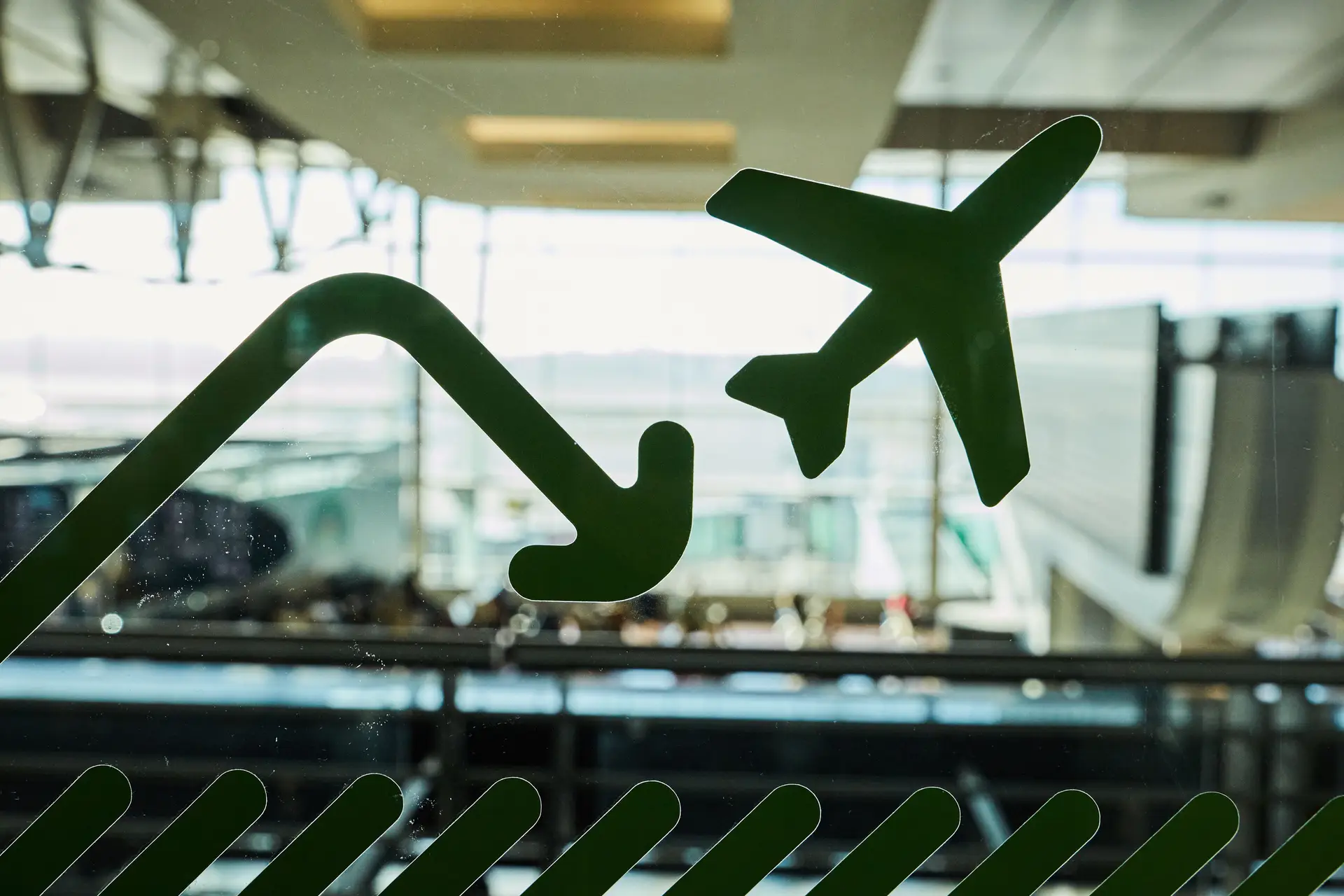 ANA quer aumentar taxas nos aeroportos do Porto e Faro 