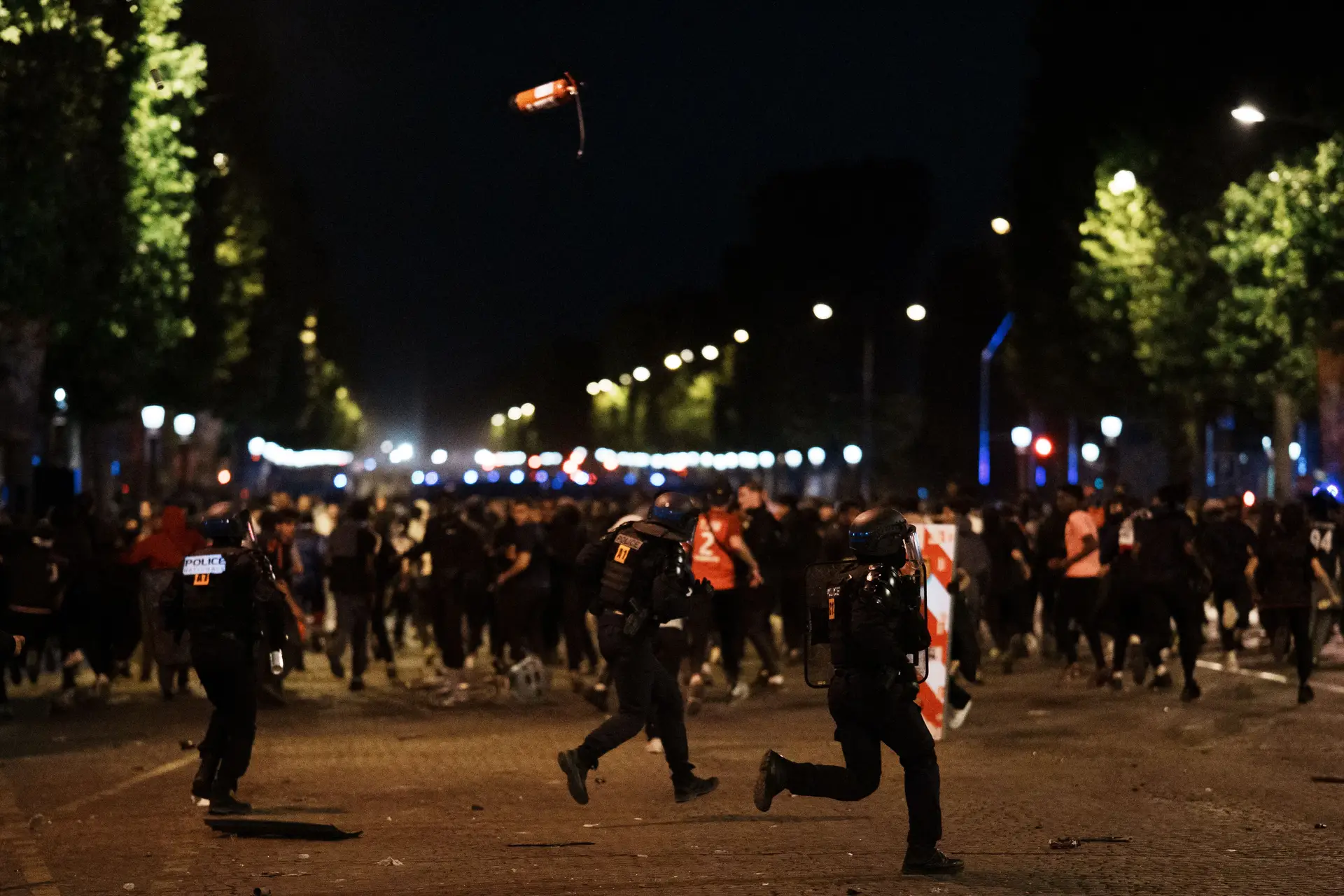 Liga dos Campeões: centenas de detidos em Paris durante festejos do PSG