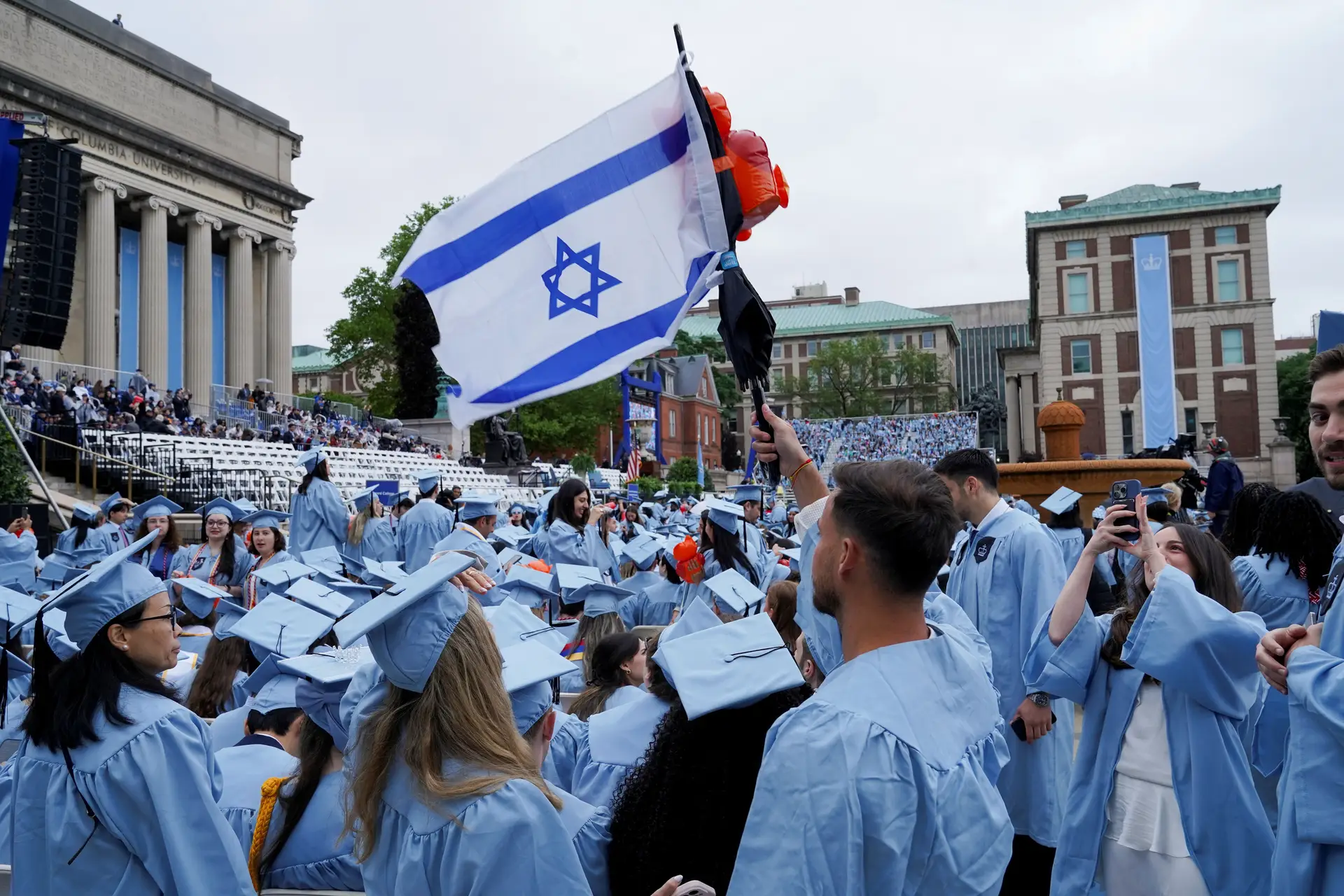 Administração Trump ameaça retirar acreditação da Universidade de Columbia