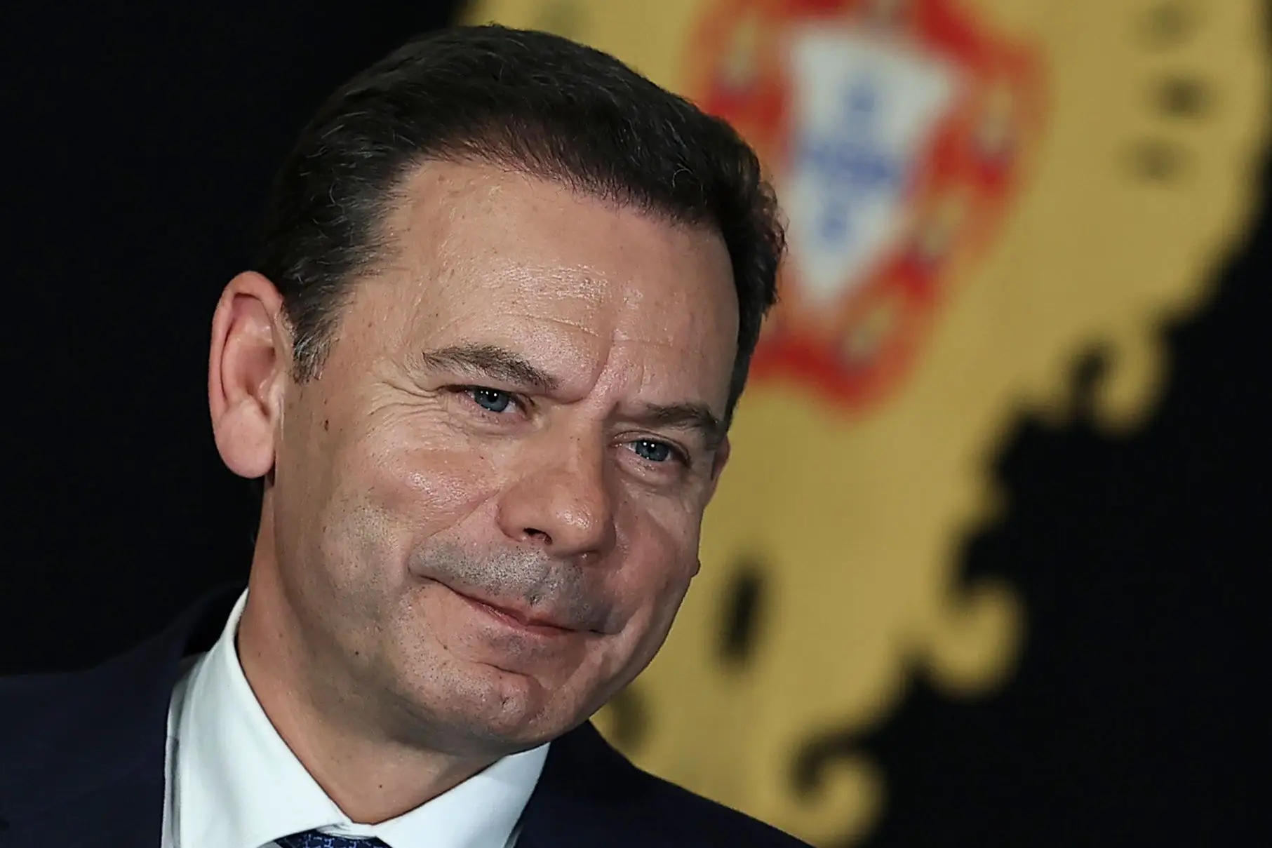 Montenegro diz que procurará consensos políticos "se possível" com PS e Chega