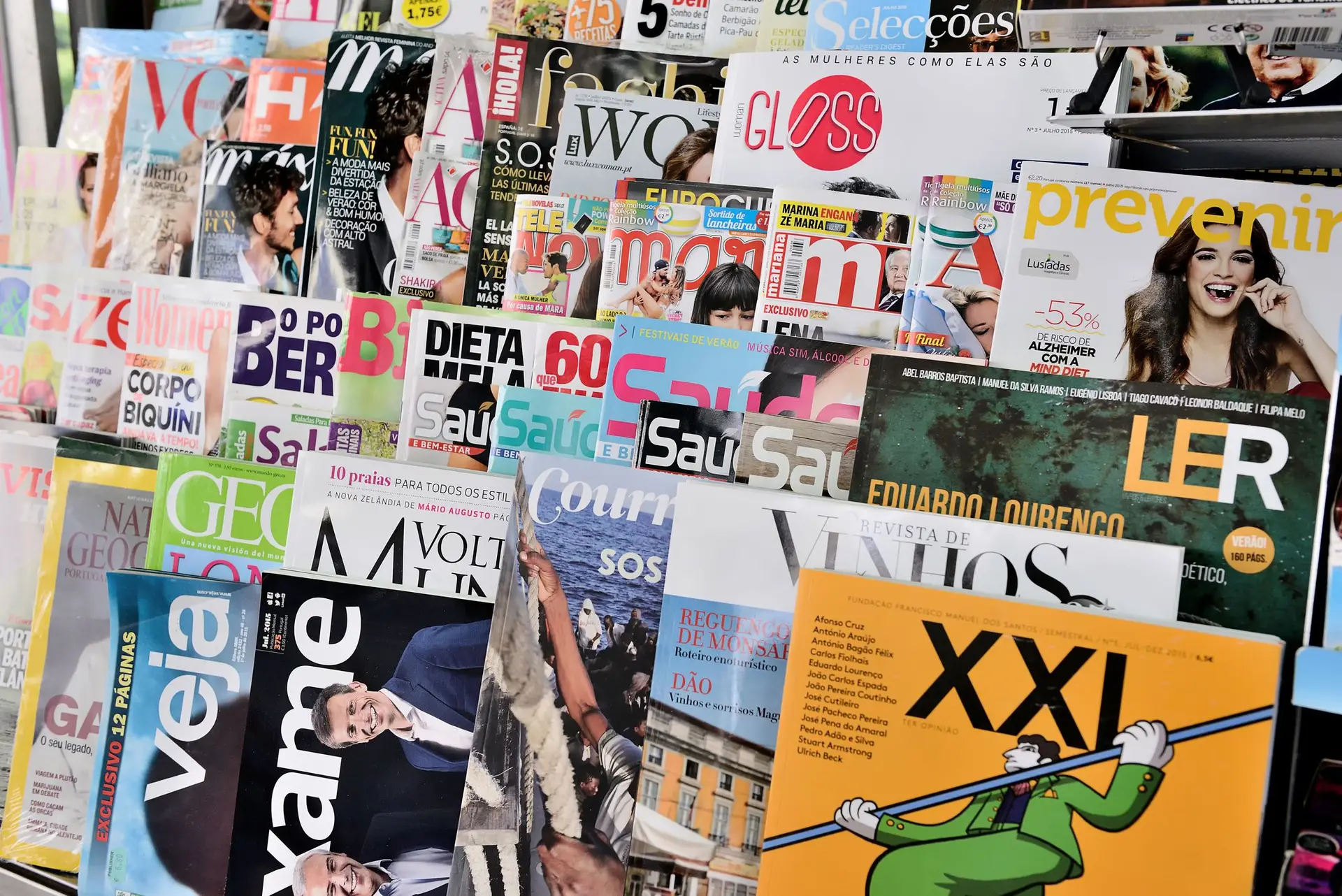 Los trabajadores del empleador de la visión en huelga hasta que se pagan los salarios retrasados