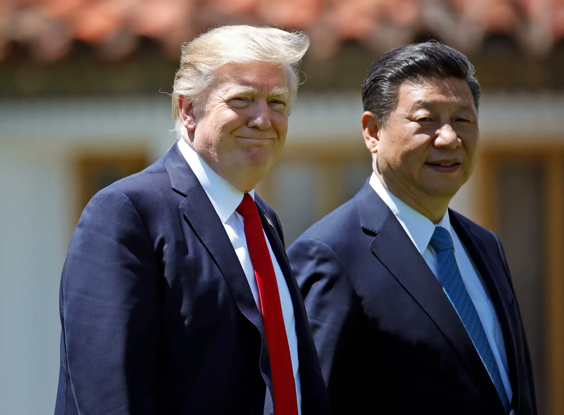 Trump anuncia nuevas conversaciones de ronda con China el lunes en Londres