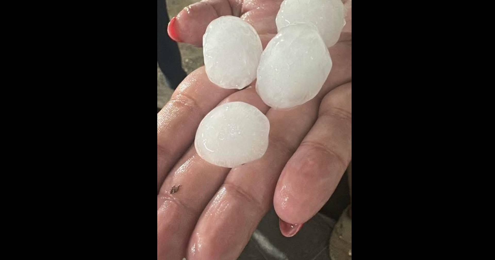 "Tempestade de Granizo Devasta Vários Distritos: Destruição e Caos em Portugal!" #ÚltimasNotícias #Portugal "Tempestade de Granizo Devasta Vários Distritos: Destruição e Caos em Portugal!" #ÚltimasNotícias #Portugal