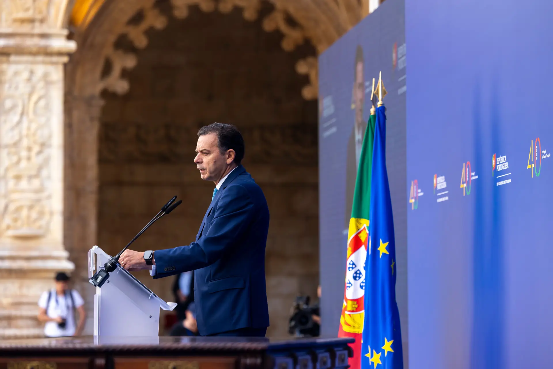 Adesão à UE alterou "de forma irreversível" rumo do país, afirma Montenegro