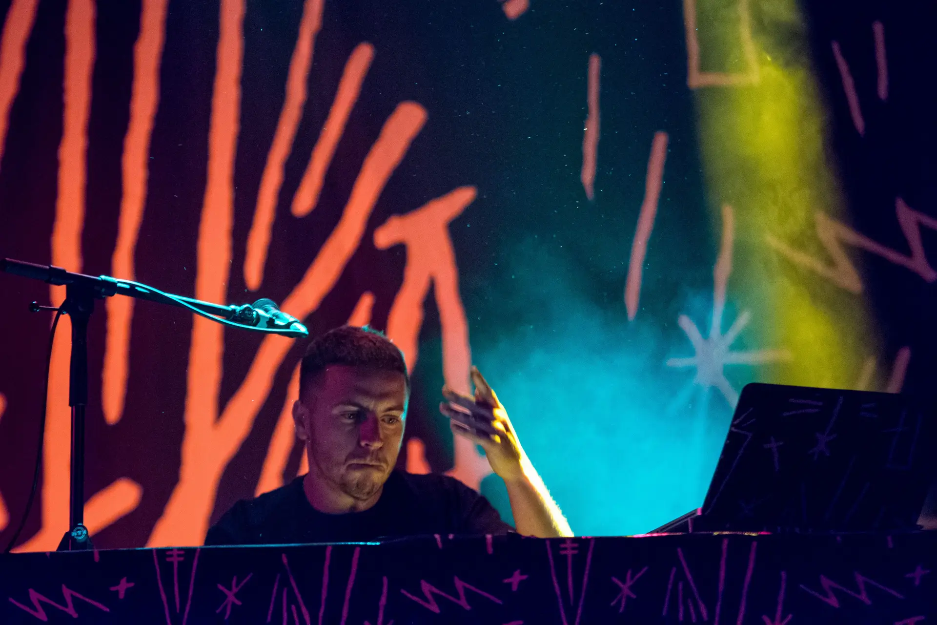 Branko prova que os artistas portugueses não servem “só para abrir o palco às quatro da tarde”