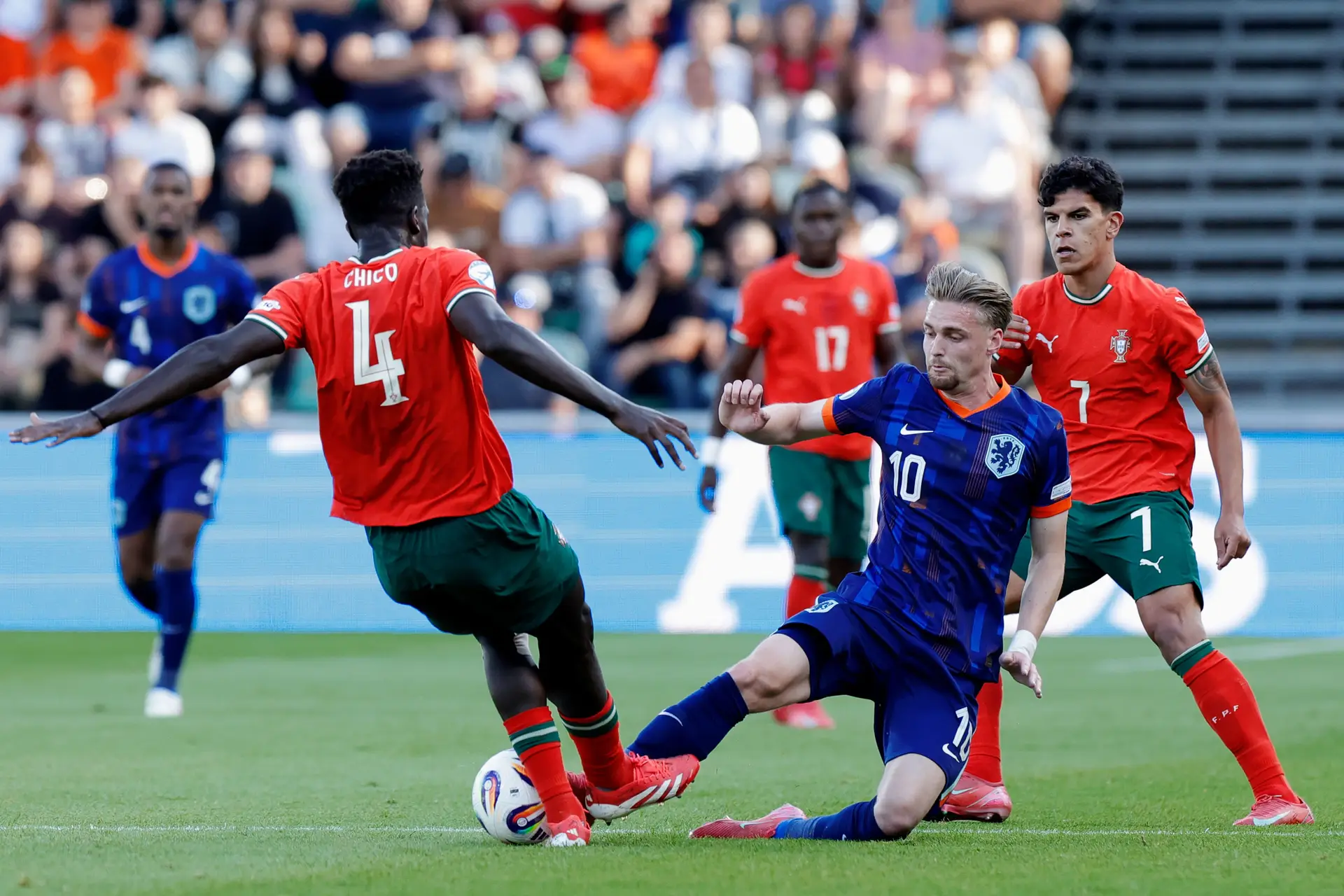 El último objetivo de los Países Bajos dicta el euro bajo -21 de la salida de Portugal