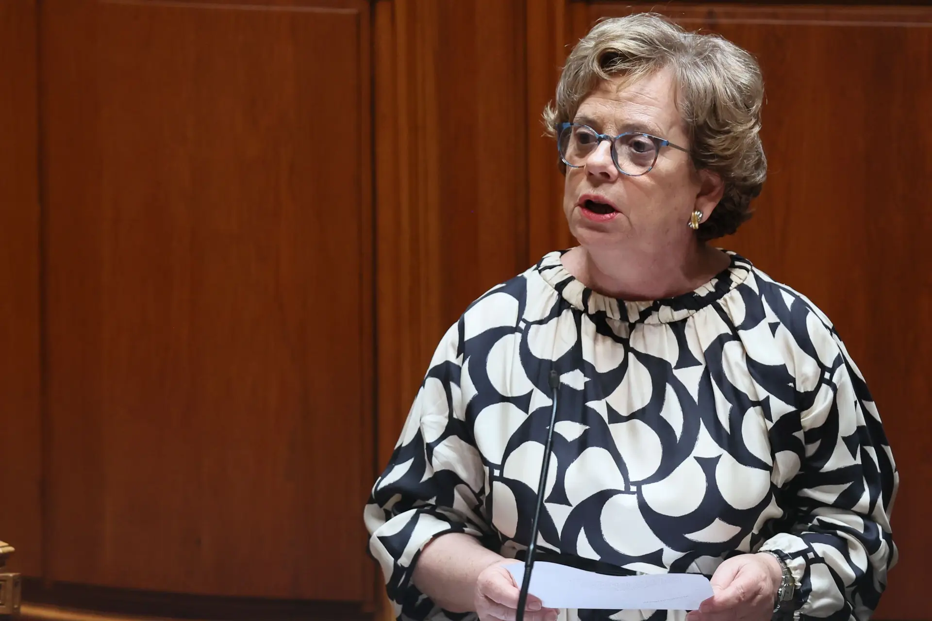 MAI ordena processos disciplinares a militares e polícia suspeitos de explorar imigrantes