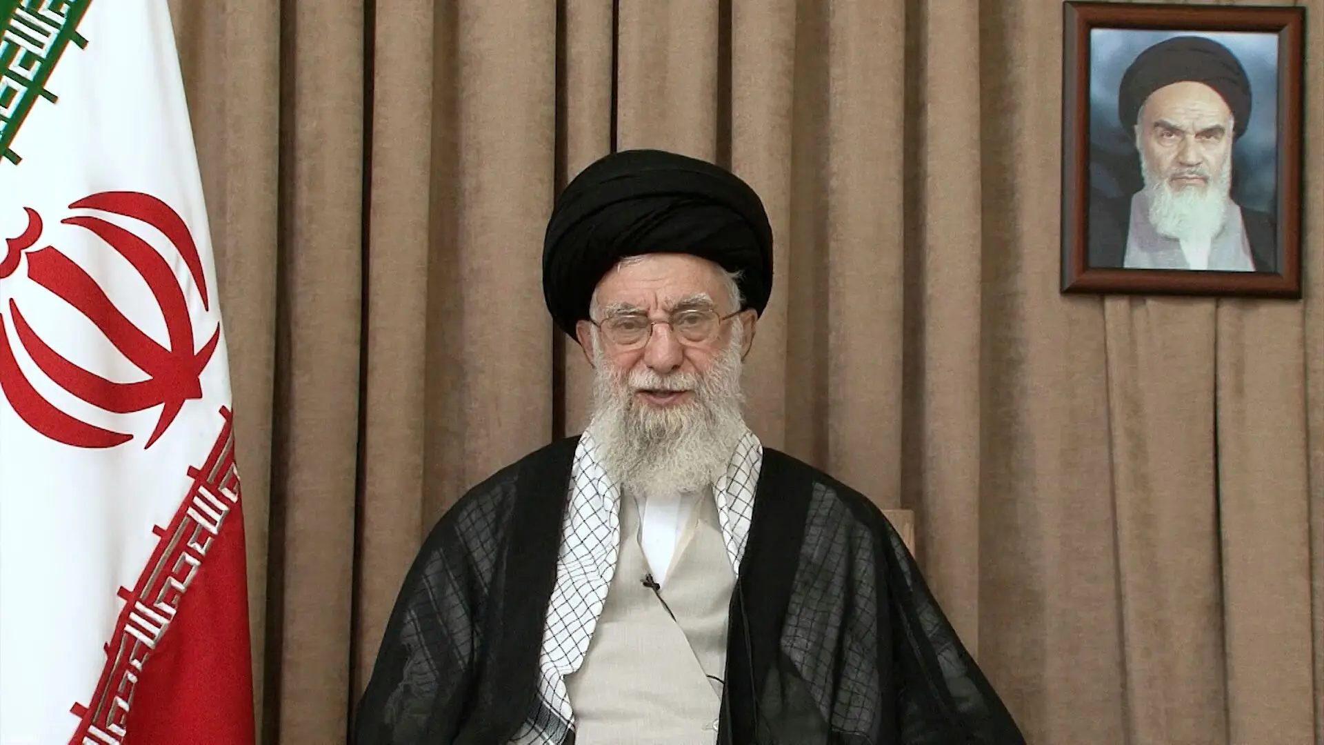 Khamenei diz a Trump que está a "sonhar" se acha que destruiu as instalações nucleares do Irão