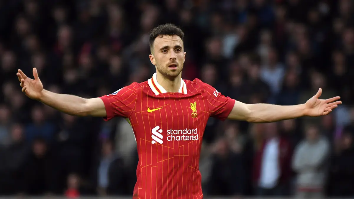 Diogo Jota, do Liverpool, durante o jogo da Premier League inglesa entre Wolverhampton Wanderers e Liverpool, no Estádio Molineux, em Wolverhampton, Inglaterra, sábado, 28 de setembro de 2024.