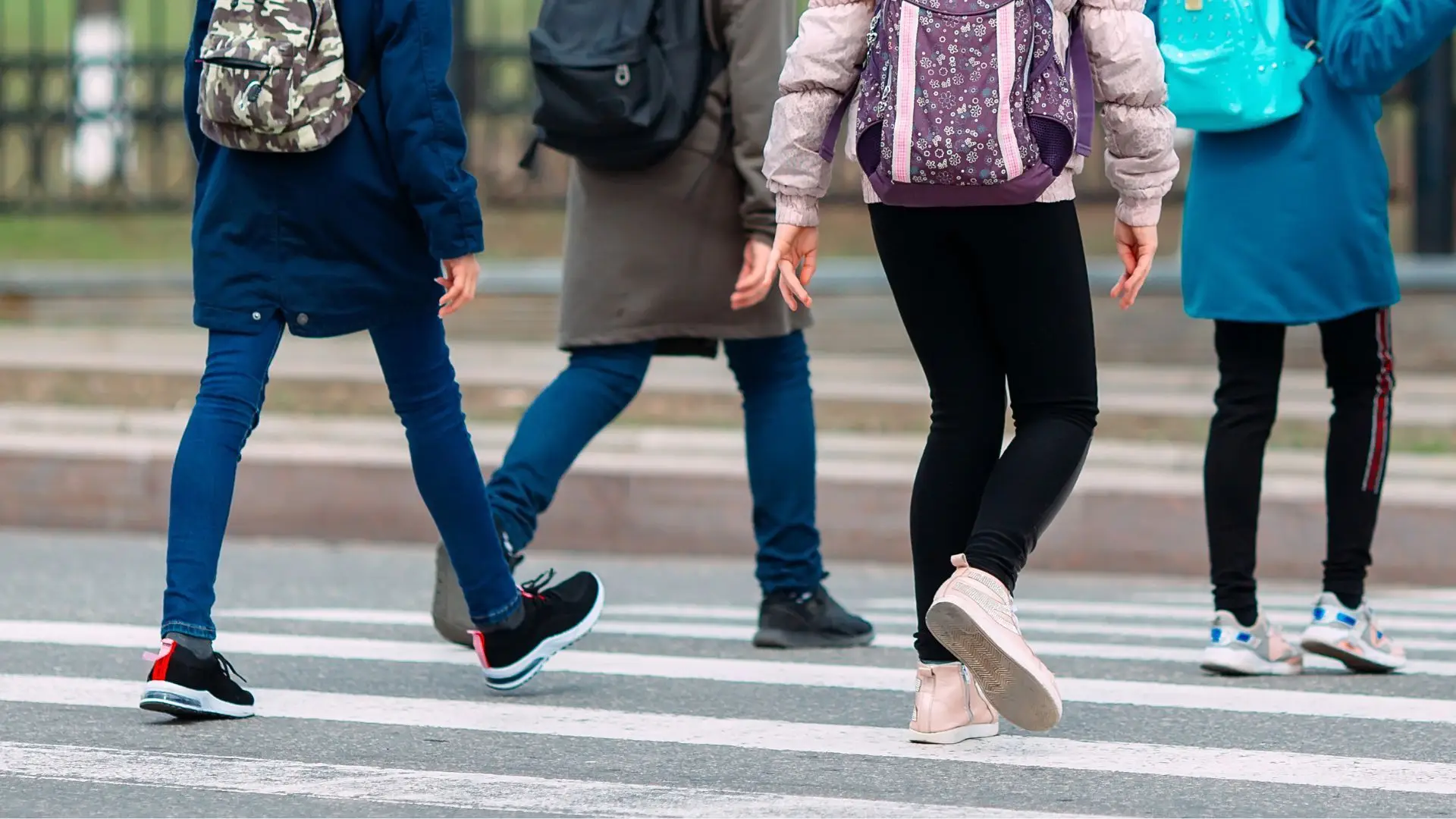 Acreditar junta especialistas e famílias para discutir o cancro em adolescentes e jovens