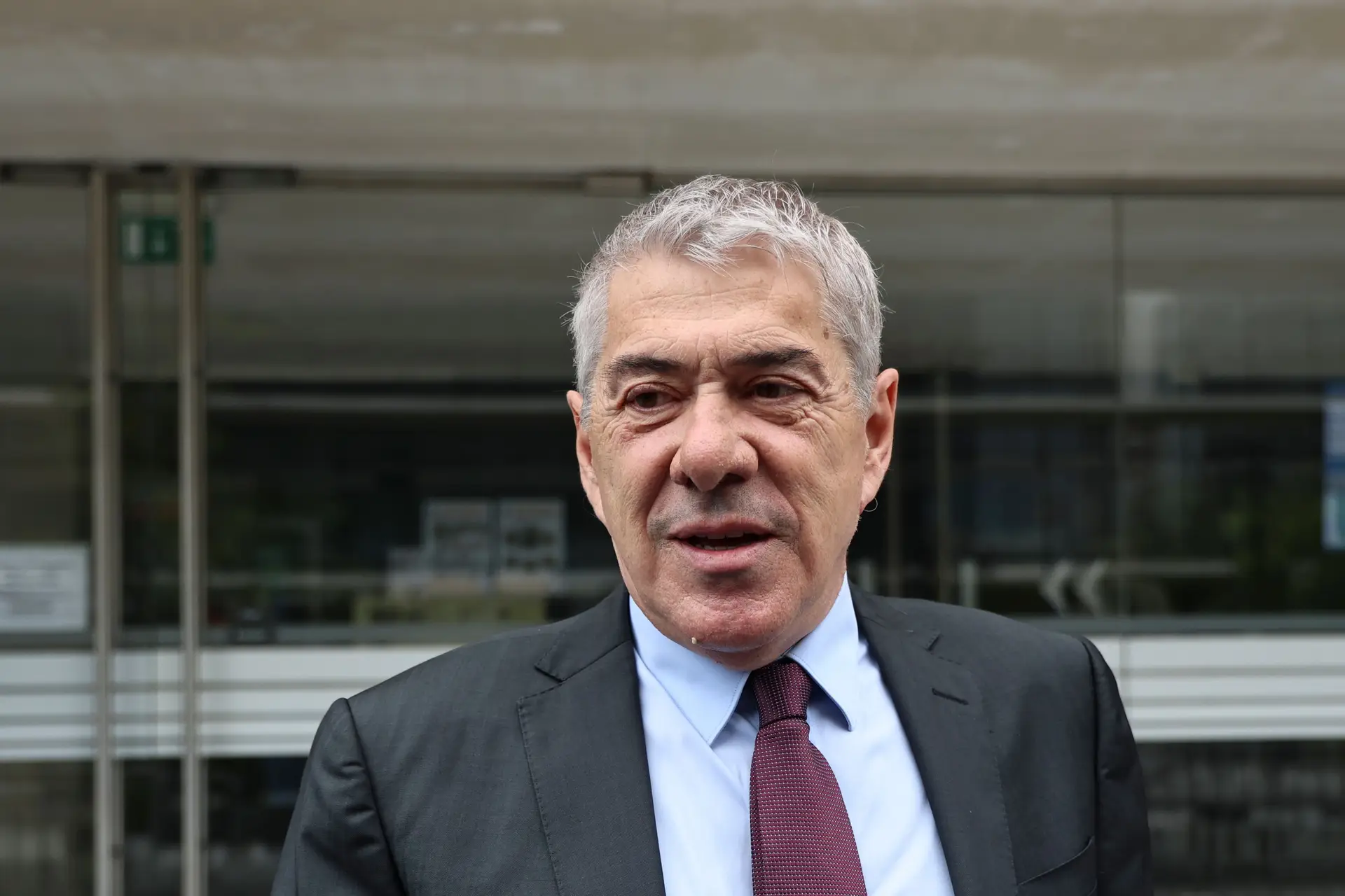 "Posso dizer que a pergunta é idiota?" Juíza explica a Sócrates como não desrespeitar o tribunal 