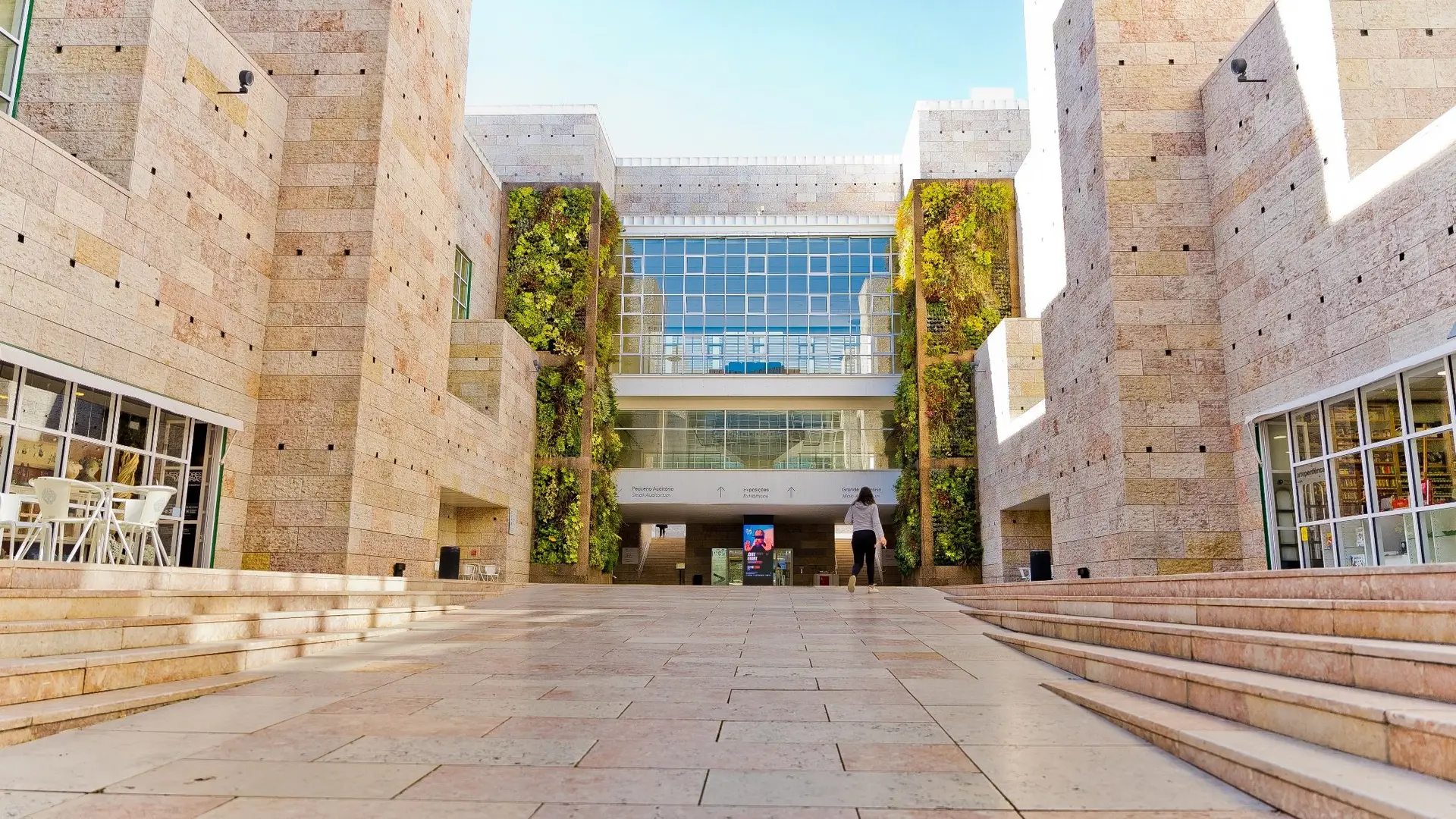 Hotel de lujo, apartamentos y tiendas en CCB con la apertura de julio de 2029