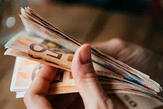 Prémio de devolução das propinas vai ser pago nos próximos dias