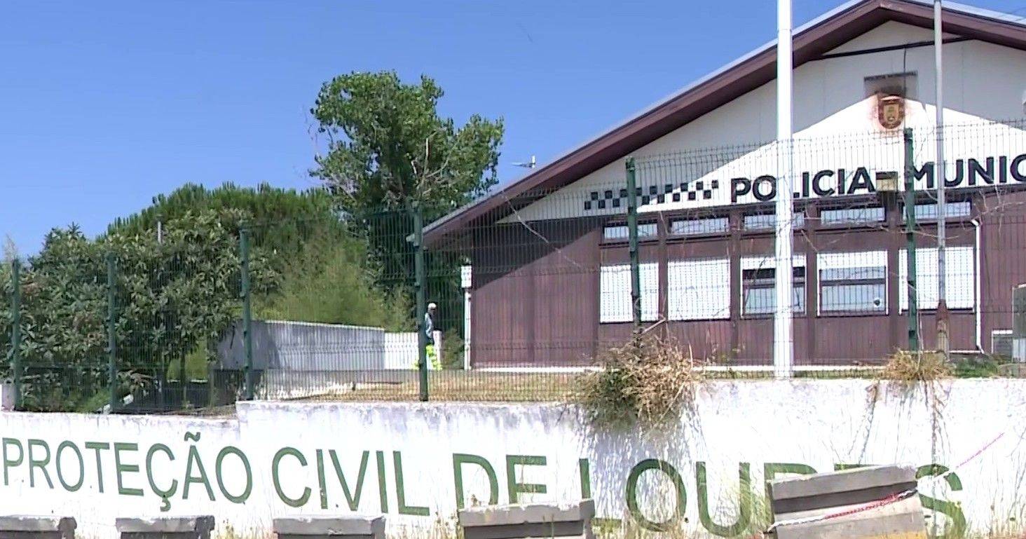 Shocking Corruption Raid: PJ Targets Loures Municipal Police