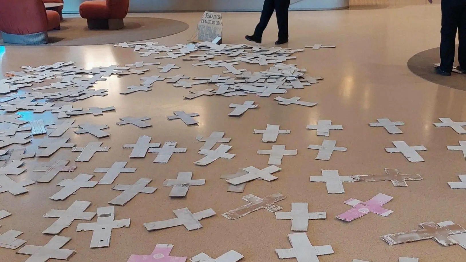 El clima ataca la sede de GALP con 284 rocas