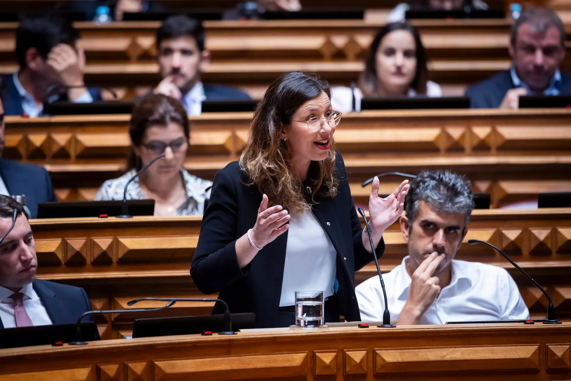 IL questiona Governo sobre proposta para 133 mil habitações