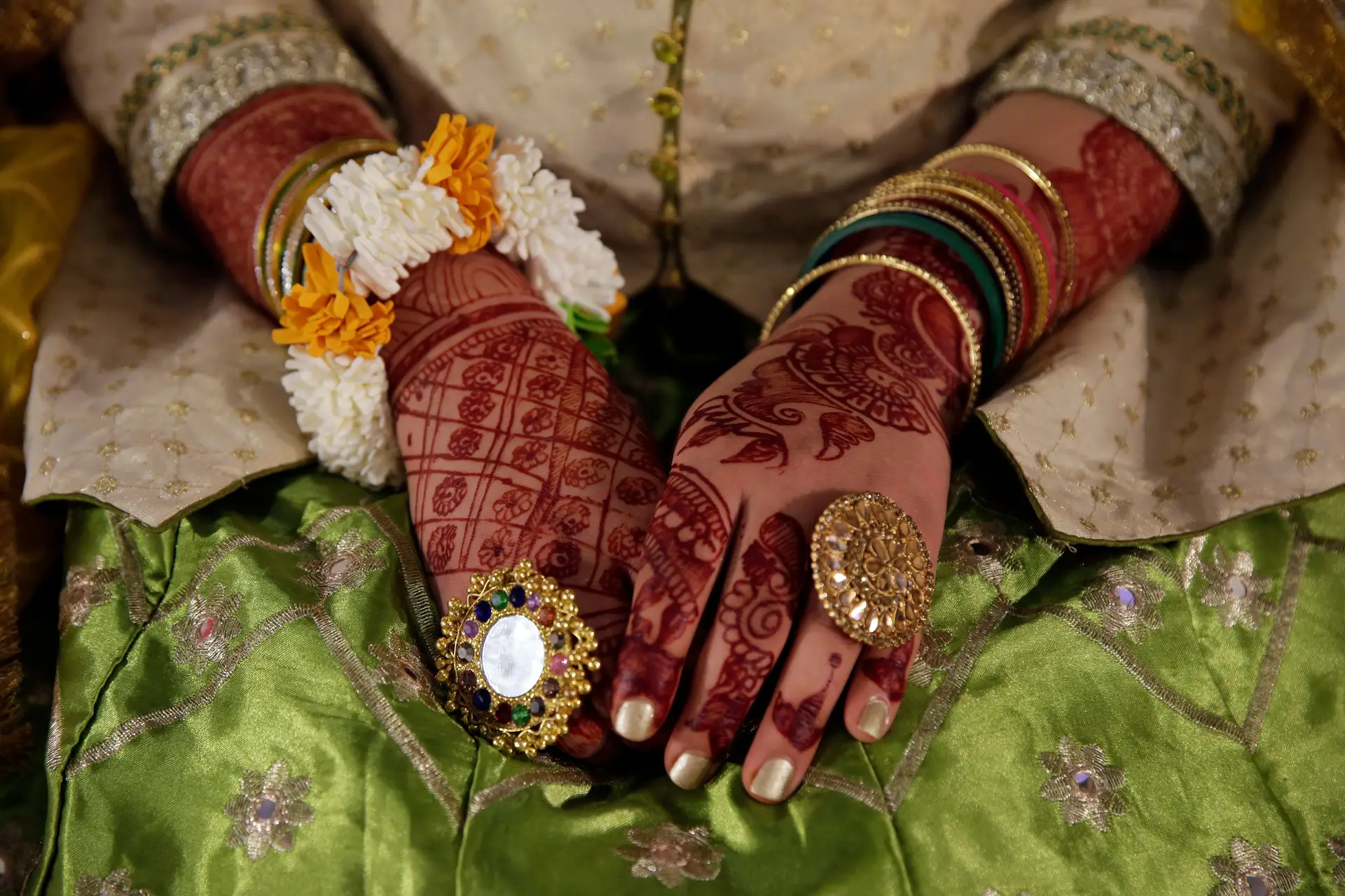 Giovani coppie uccise a famiglie sposate in Pakistan