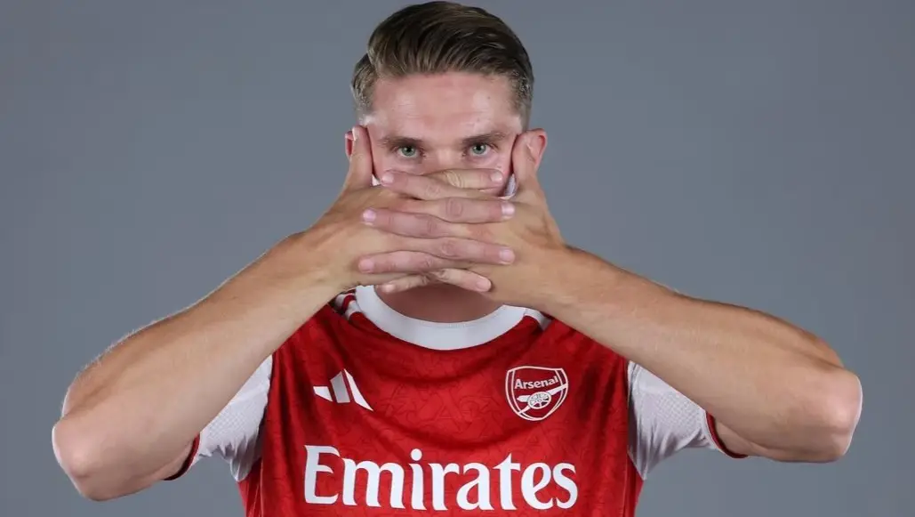 Acabou a novela: Gyökeres é oficialmente jogador do Arsenal
