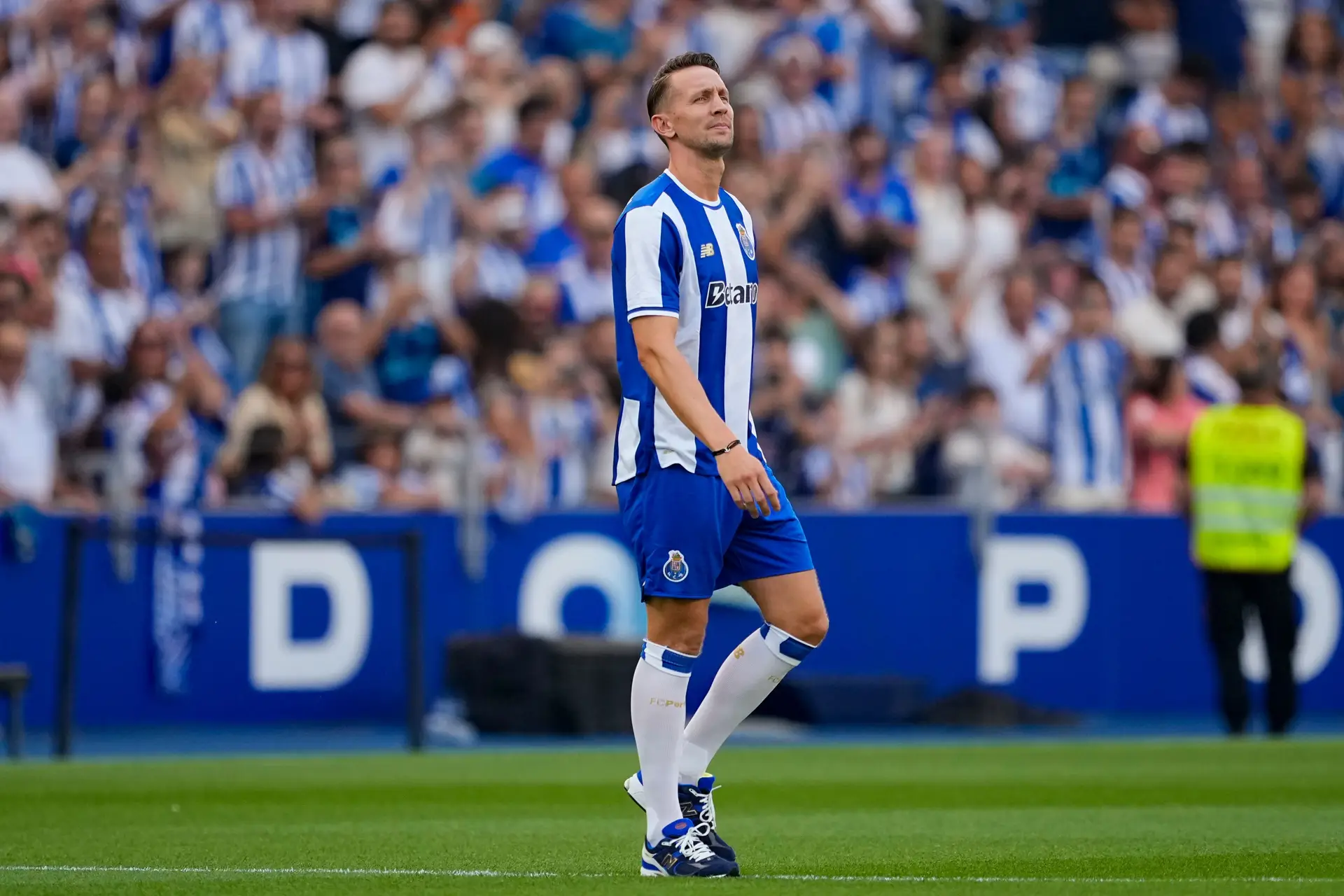 FC Porto publica vídeo que mostra detalhes da 'Operação Secreta Luuk de Jong'
