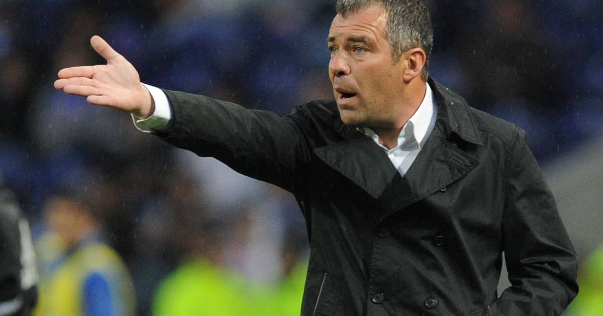 "Um choque esta partida inesperada e precoce do Jorge Costa", lamenta Luís Montenegro