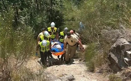 GNR resgata duas pessoas que caíram em cascatas no Parque Nacional da Peneda-Gerês