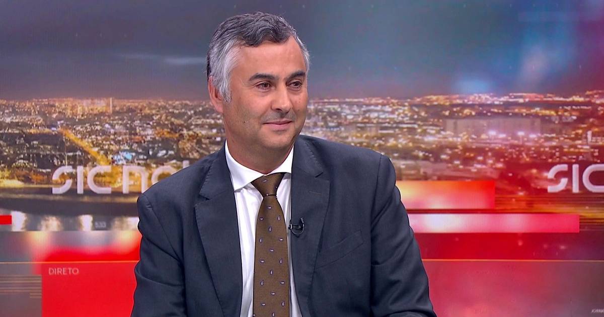 Disciplina de Cidadania: Governo está a analisar "mais de 10 mil" contributos, revela ministro da Educação