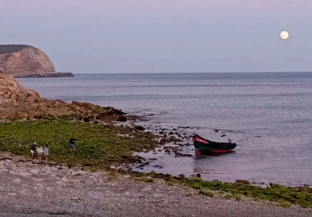Migrantes resgatados em Vila do Bispo já foram instalados em centros temporários