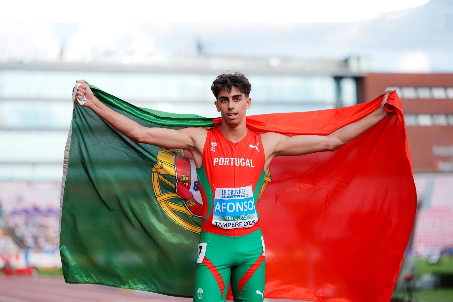 Medalla de plata de Pedro Aphoneso en 200 metros del Atletismo Europeo Sub-20