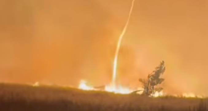 Stunning 'Fire Tornado' Captured in Moimenta da Beira Wildfire - A Rare Phenomenon