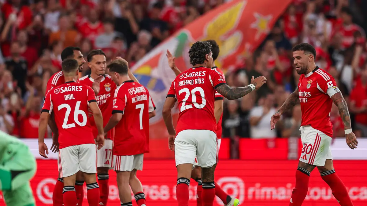 Jogadores do Benfica