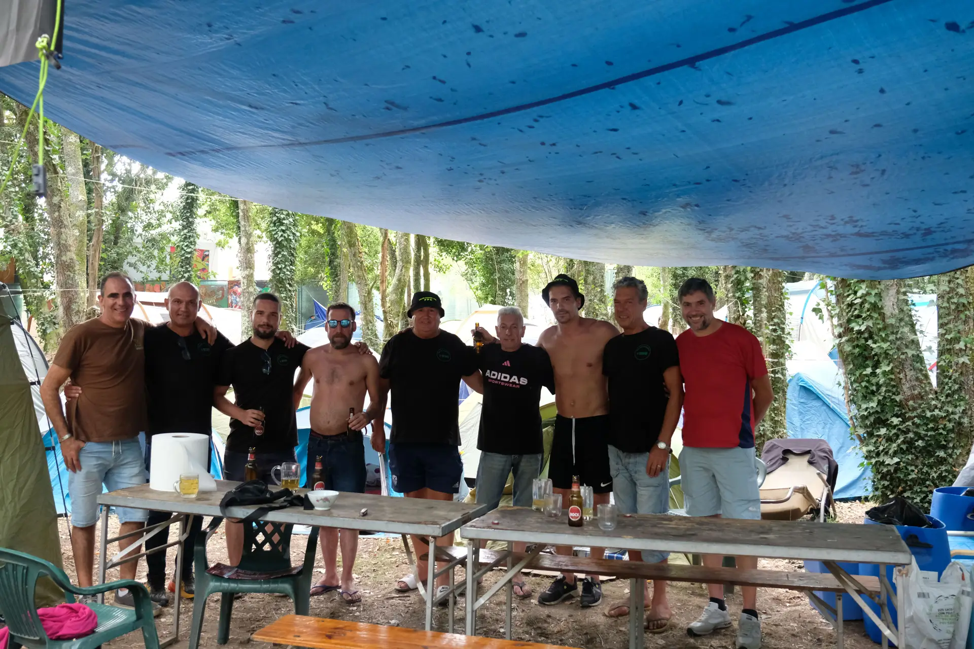 Estas jantes rodam todos os anos para o Alto Minho: amigos da “Velha Guarda” não falham um Paredes de Coura desde 1998