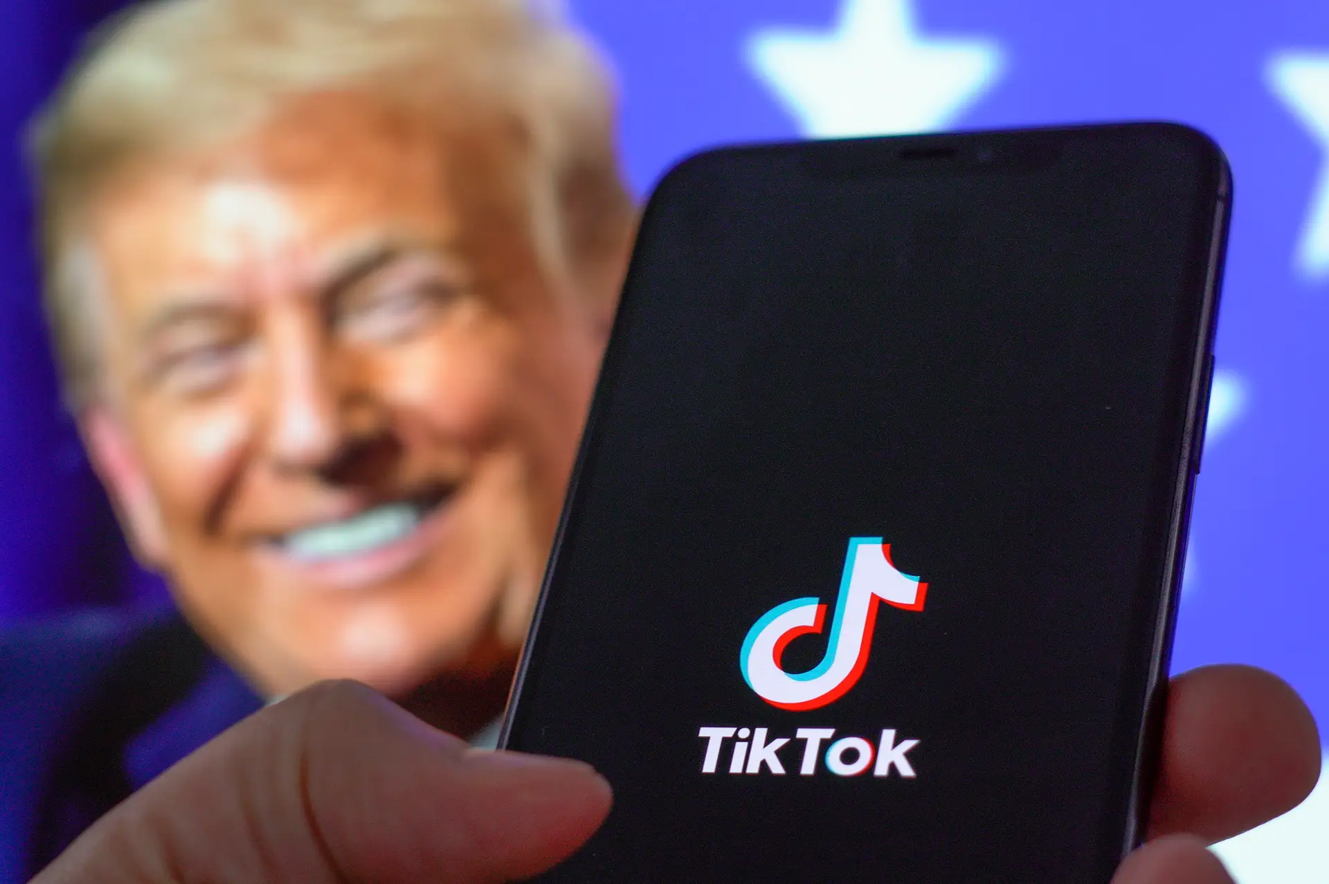 Trump anuncia acordo com China sobre TikTok: filial dos EUA fica em mãos norte-americanas